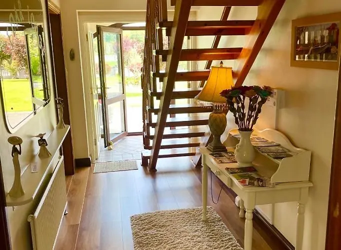 Cedar Self Catering H91 Cf9d 住宿加早餐酒店